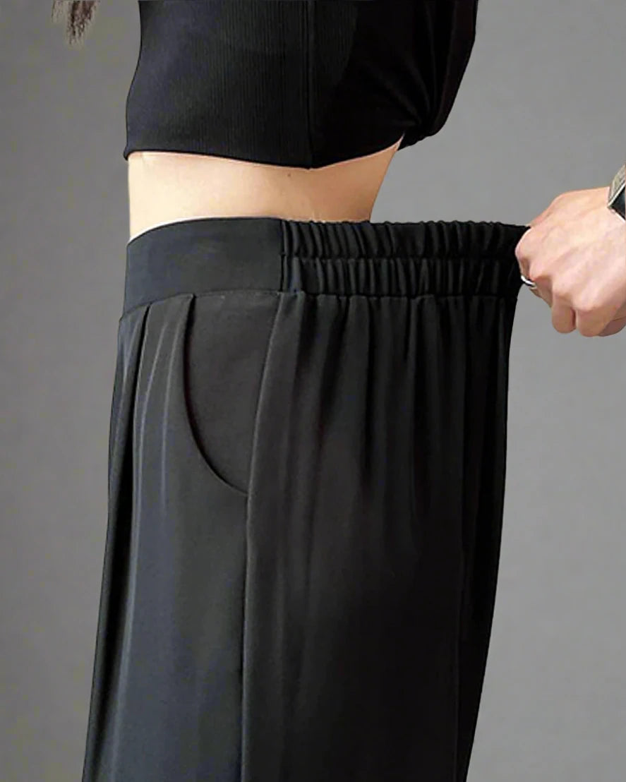 black trouser with a relaxed fit for versatile wear.
