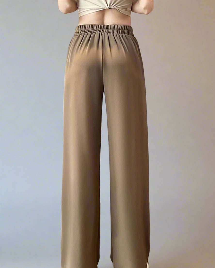brown trouser with a relaxed fit for versatile wear.