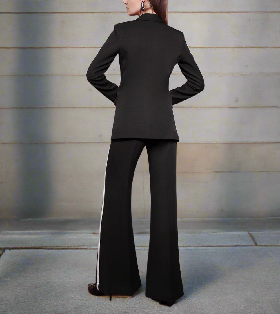 black blazer for women