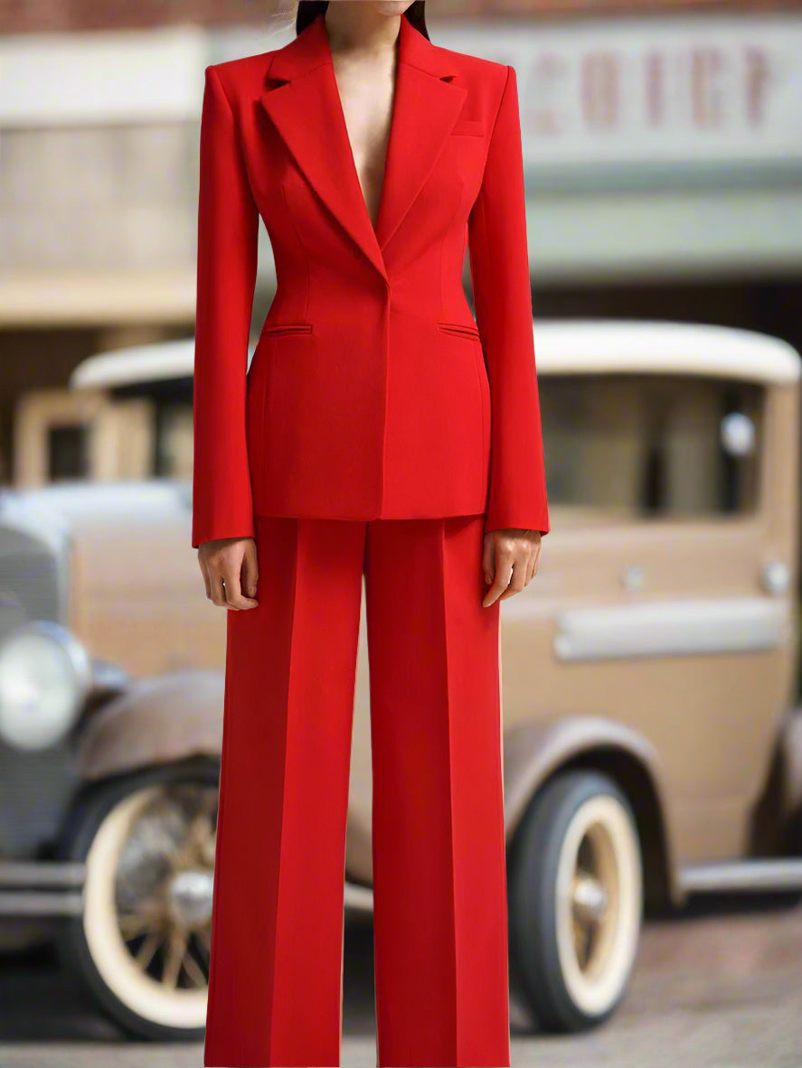 Women's blazer with padded shoulders and a tailored fit.