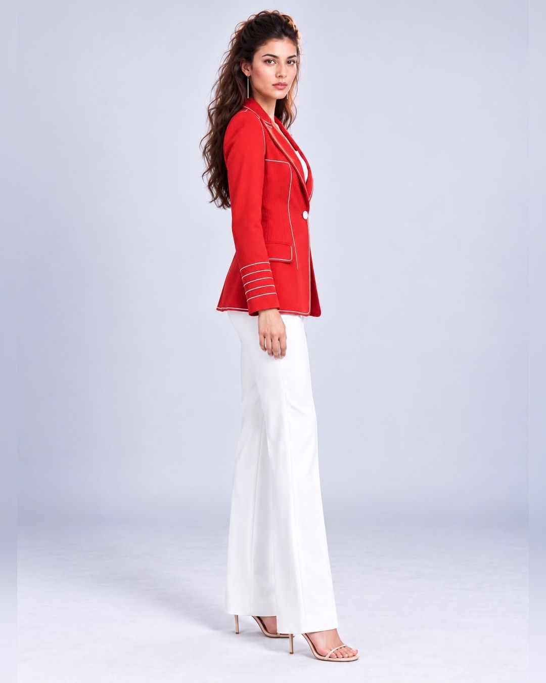 Single-breasted longline contrast-piped blazer in cherry red, side view