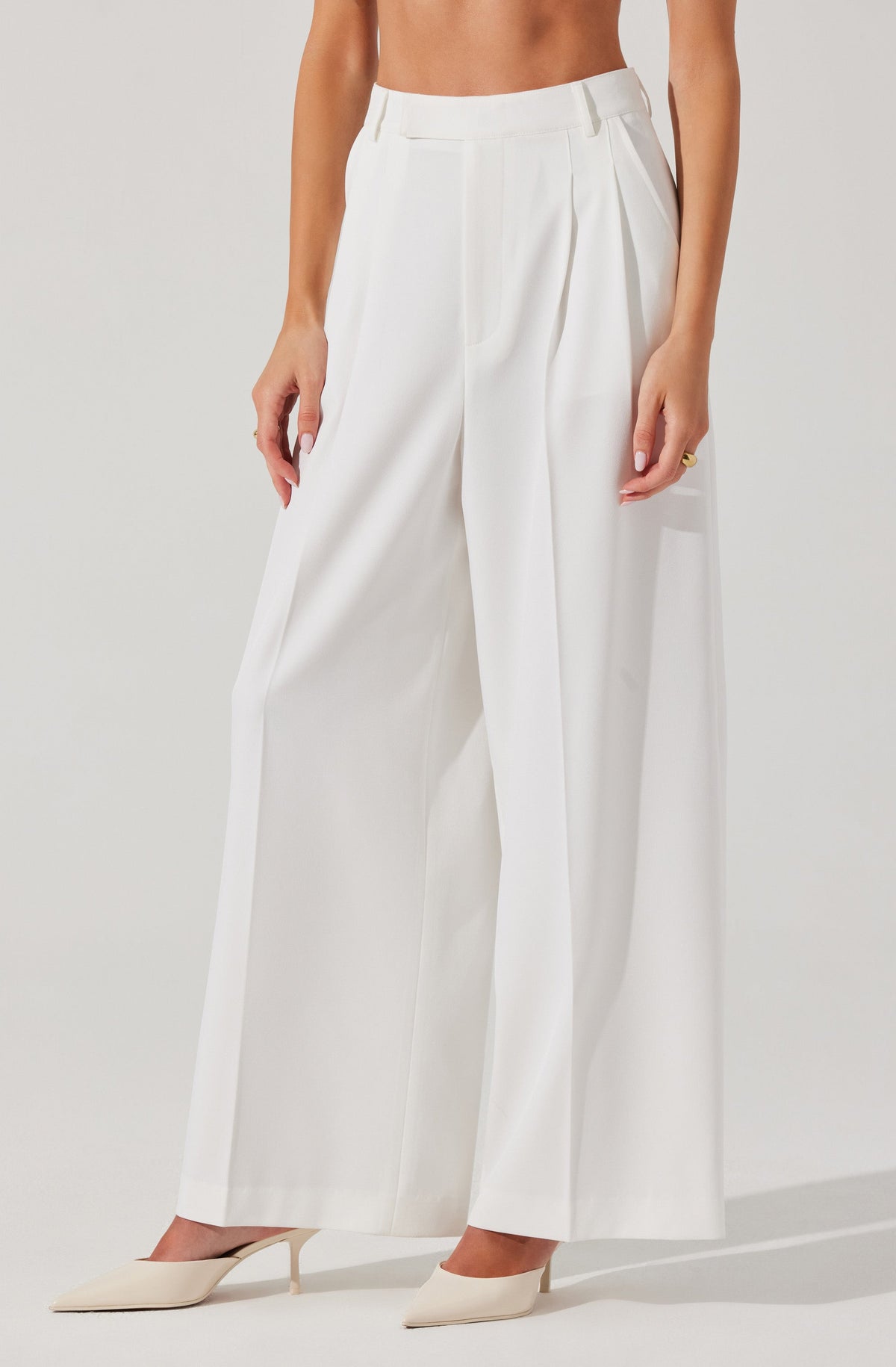white tailored wide pant for women